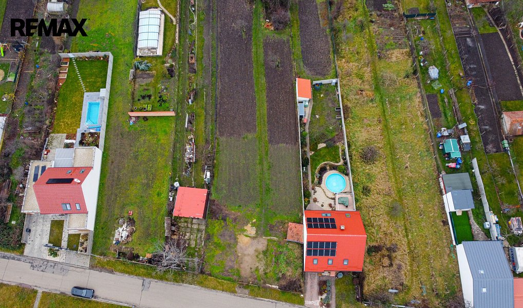 Prodej stavebního pozemku 553 m², Moravská Nová Ves – fotka 1 z 9