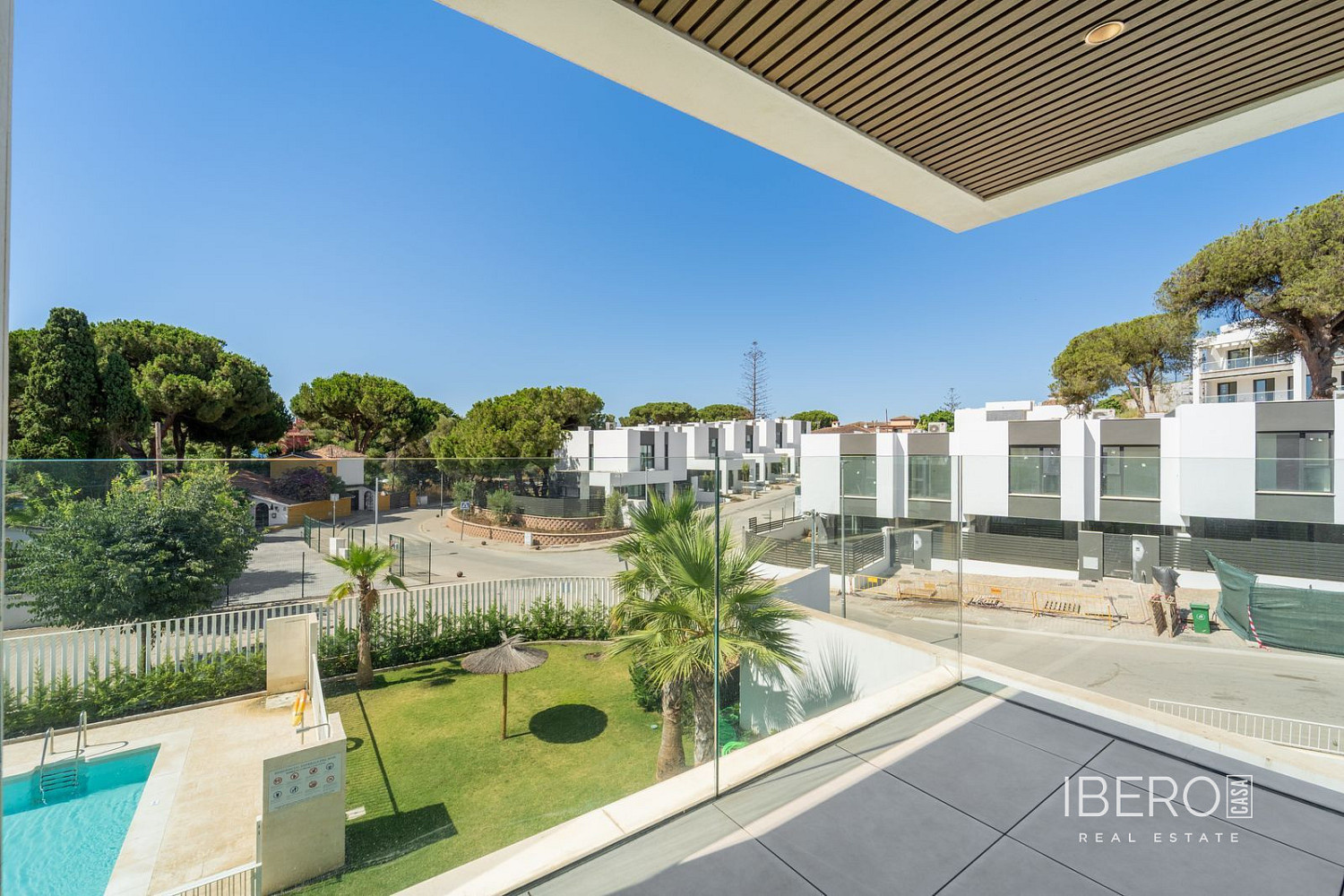 Piso 4+kk – Marbella, Elviria