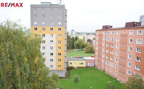 Pronájem bytu 2+1 50 m², Obránců míru, Chodov, okres Sokolov