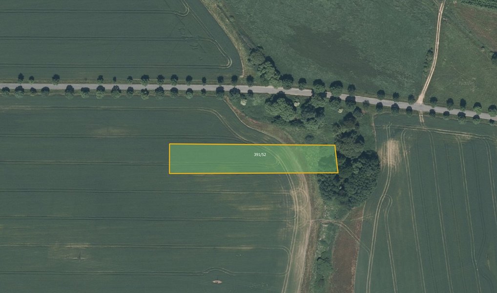 Prodej pozemku, 11020 m², Beroun, Lážovice