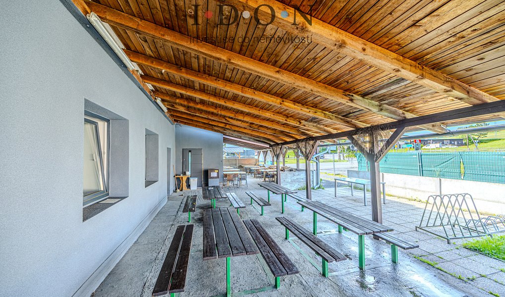 Prodej restaurace 500 m², Kozlovice – náhled fotky 13