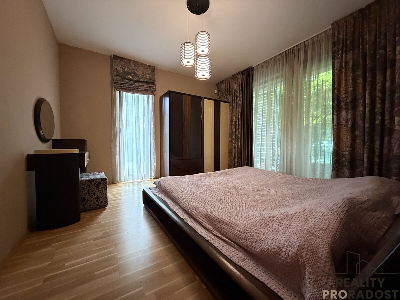 Pronájem bytu 3+kk 89 m² – fotografie 5
