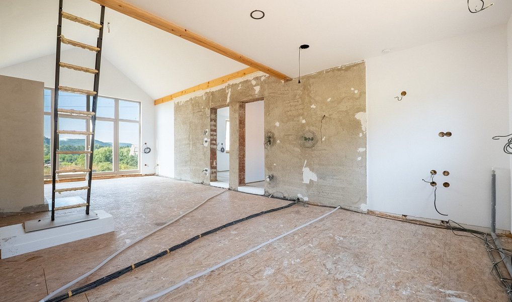 Prodej domu 119 m² s pozemkem 2 192 m², Hradčany – náhled fotky 8