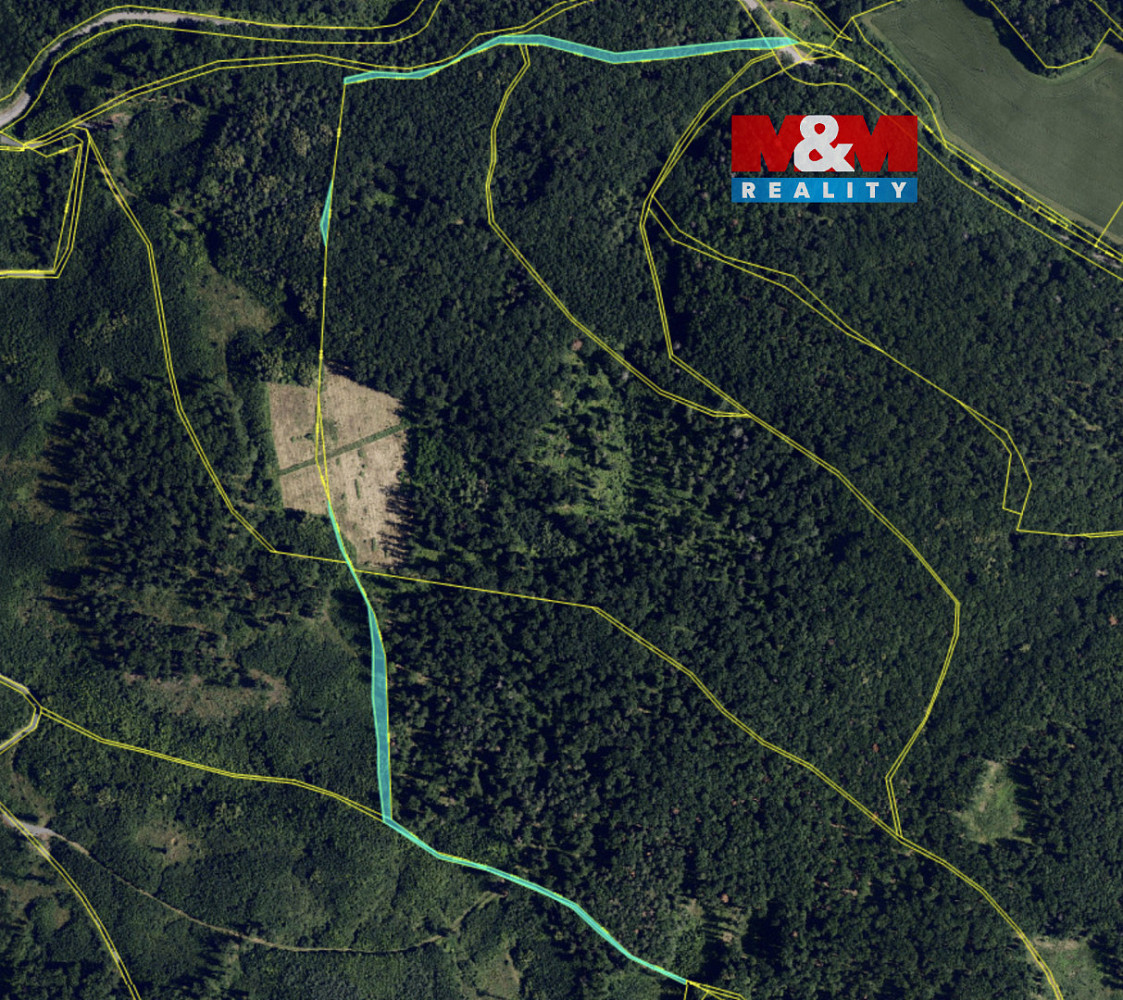 Prodej pole 4 477 m²