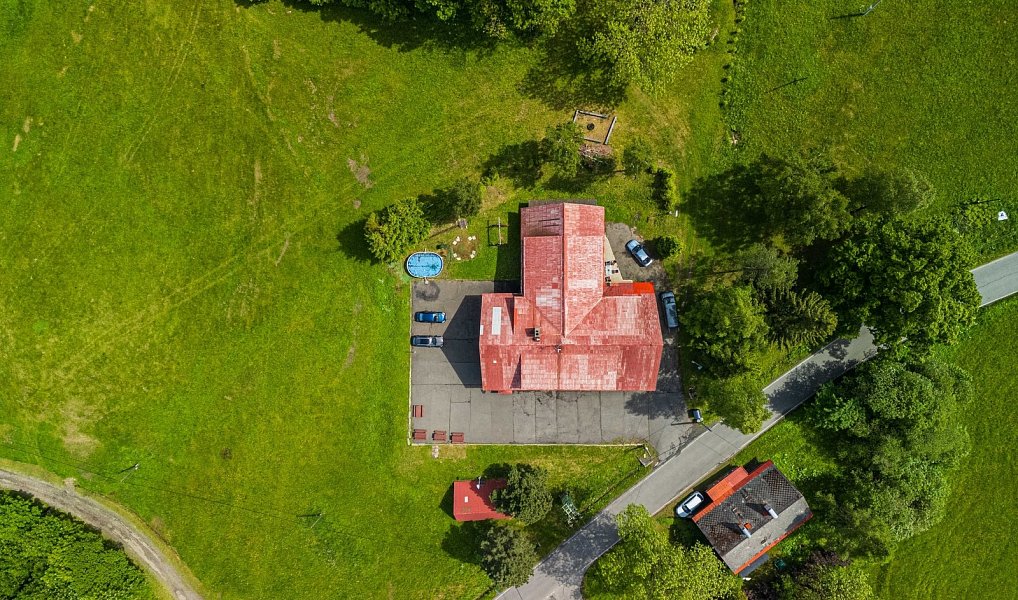 Prodej ubytovacího objektu 906 m², Rokytnice nad Jizerou – náhled fotky 5