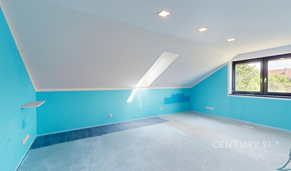 Prodej domu 319 m² s pozemkem 1 499 m², Ivaň – náhled fotky 33