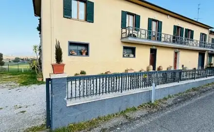 Prodej domu 400 m² s pozemkem 1 200 m², Provincia di Arezzo, Itálie