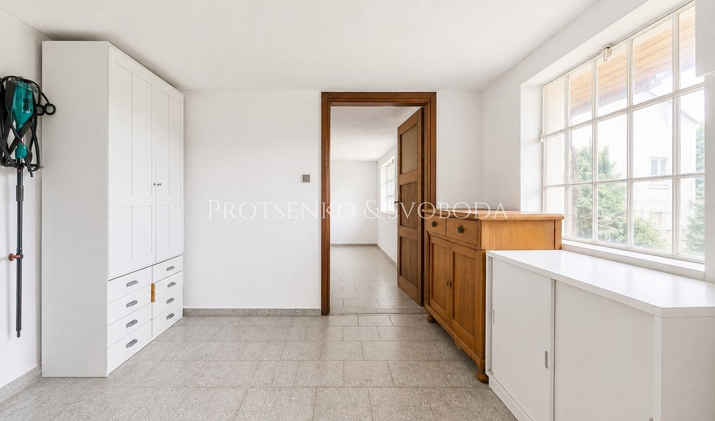 Prodej domu 219 m² s pozemkem 729 m², Hranice – náhled fotky 8