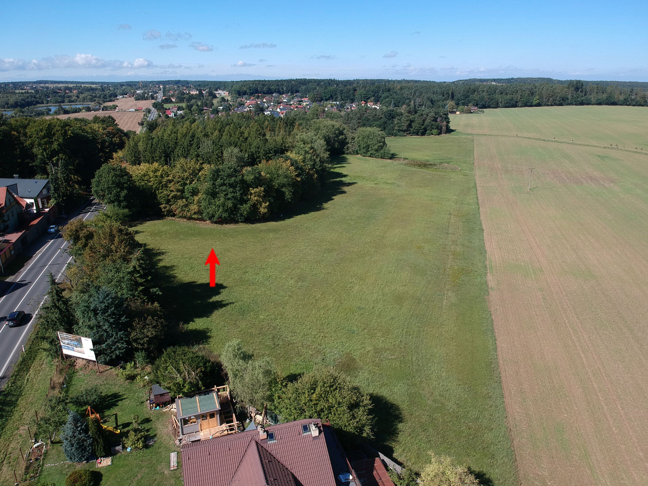 Prodej stavebního pozemku 1 706 m² – fotografie 3