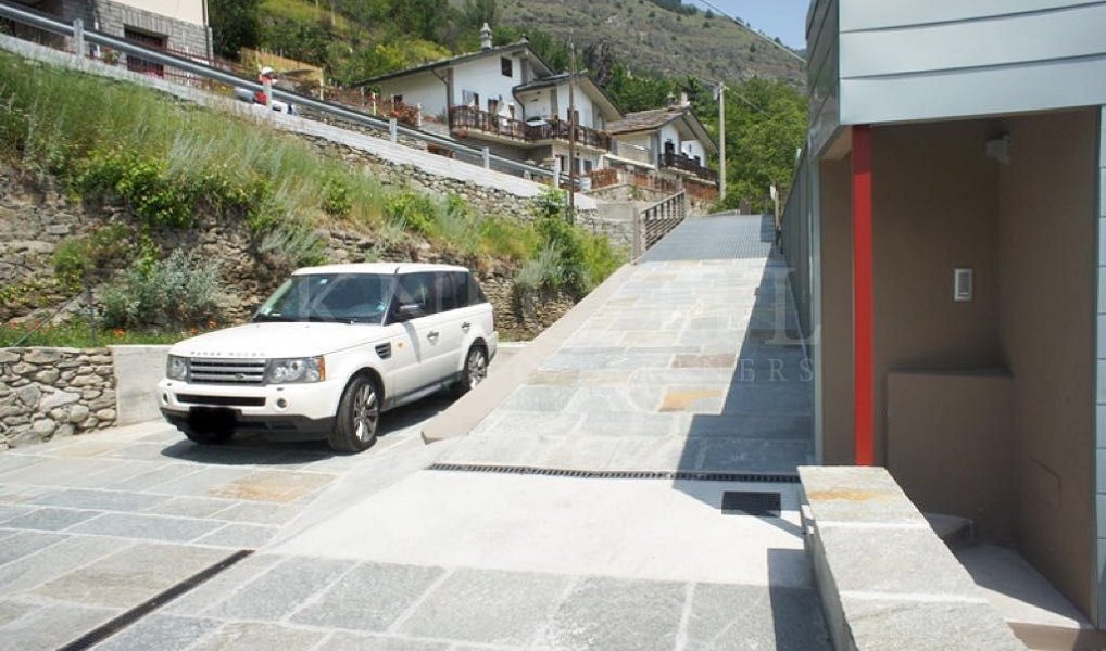 Prodej domu 472 m² s pozemkem 1 000 m², Chyňava – náhled fotky 7