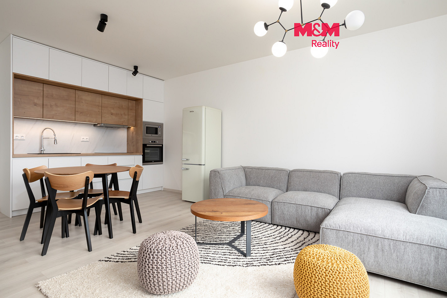 Pronájem bytu 2+kk 60 m²
