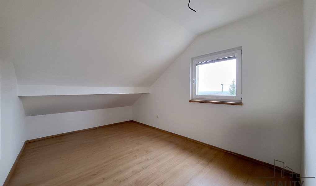 Prodej domu 135 m² s pozemkem 338 m², Suchohrdly – náhled fotky 13