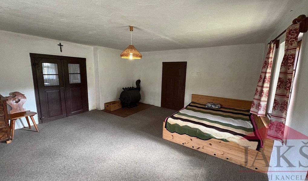 Prodej chaty/chalupy 120 m² s pozemkem 675 m², Srní – náhled fotky 16