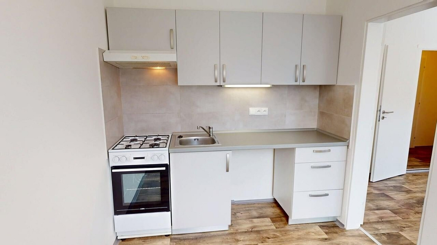 Prodej bytu 2+1 44 m² – fotografie 4