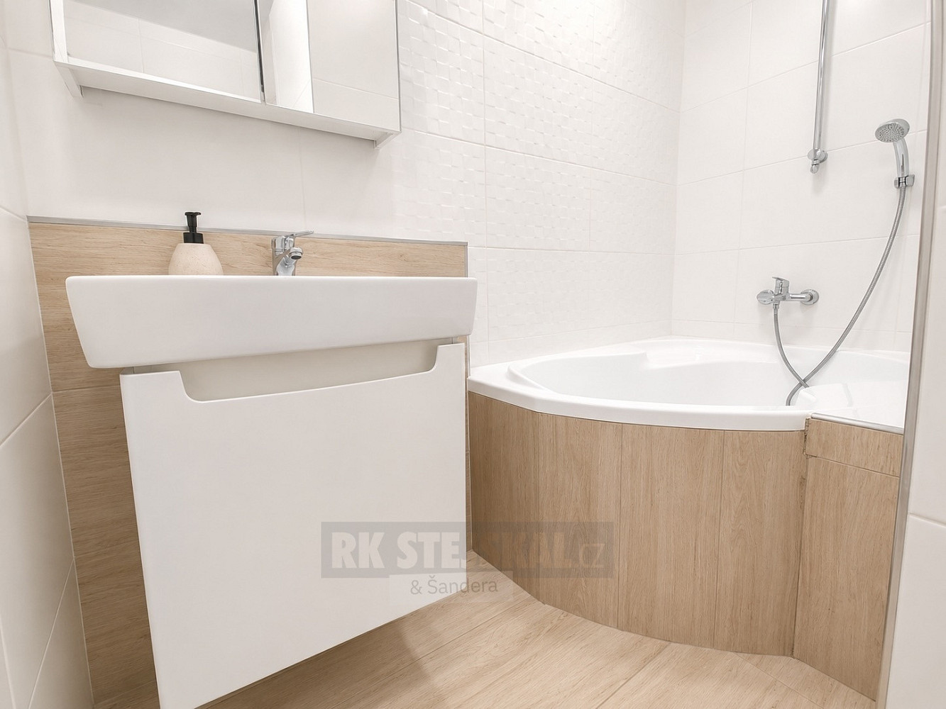 Pronájem bytu 3+1 63 m² — photo 3