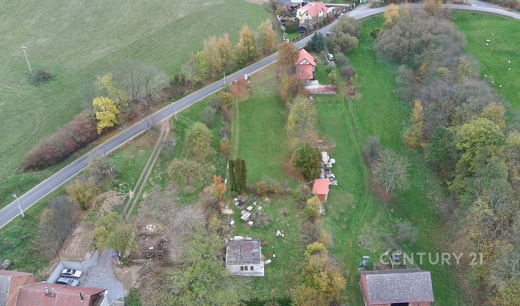 Prodej stavebního pozemku 1 780 m², Kaliště – náhled fotky 6