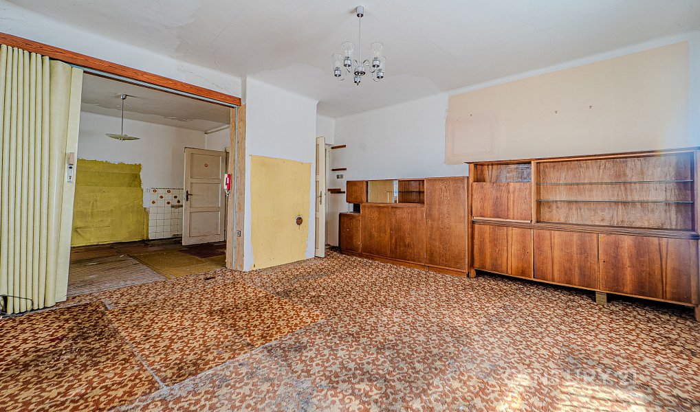Prodej domu 300 m² s pozemkem 504 m², Beroun – náhled fotky 4