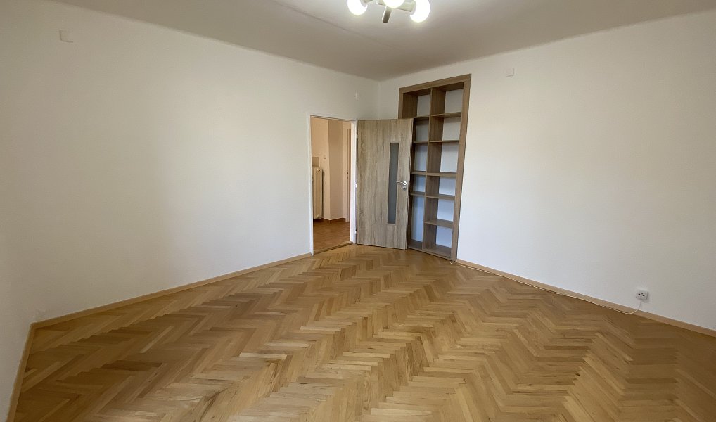 Prodej bytu 2+1 50 m², Příbram – náhled fotky 11