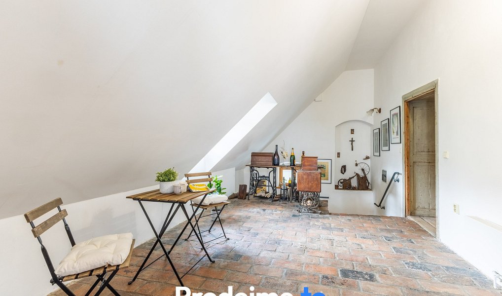 Prodej domu 180 m² s pozemkem 282 m², Vratěnín – náhled fotky 14