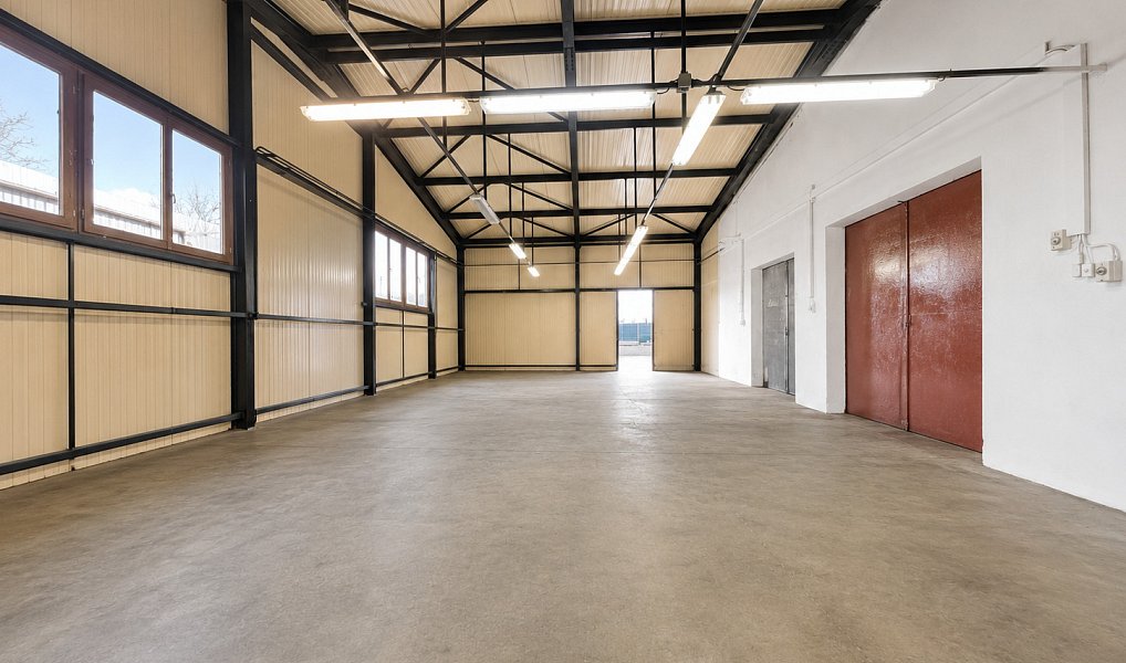Prodej výrobních prostor 600 m², Pardubice – náhled fotky 16