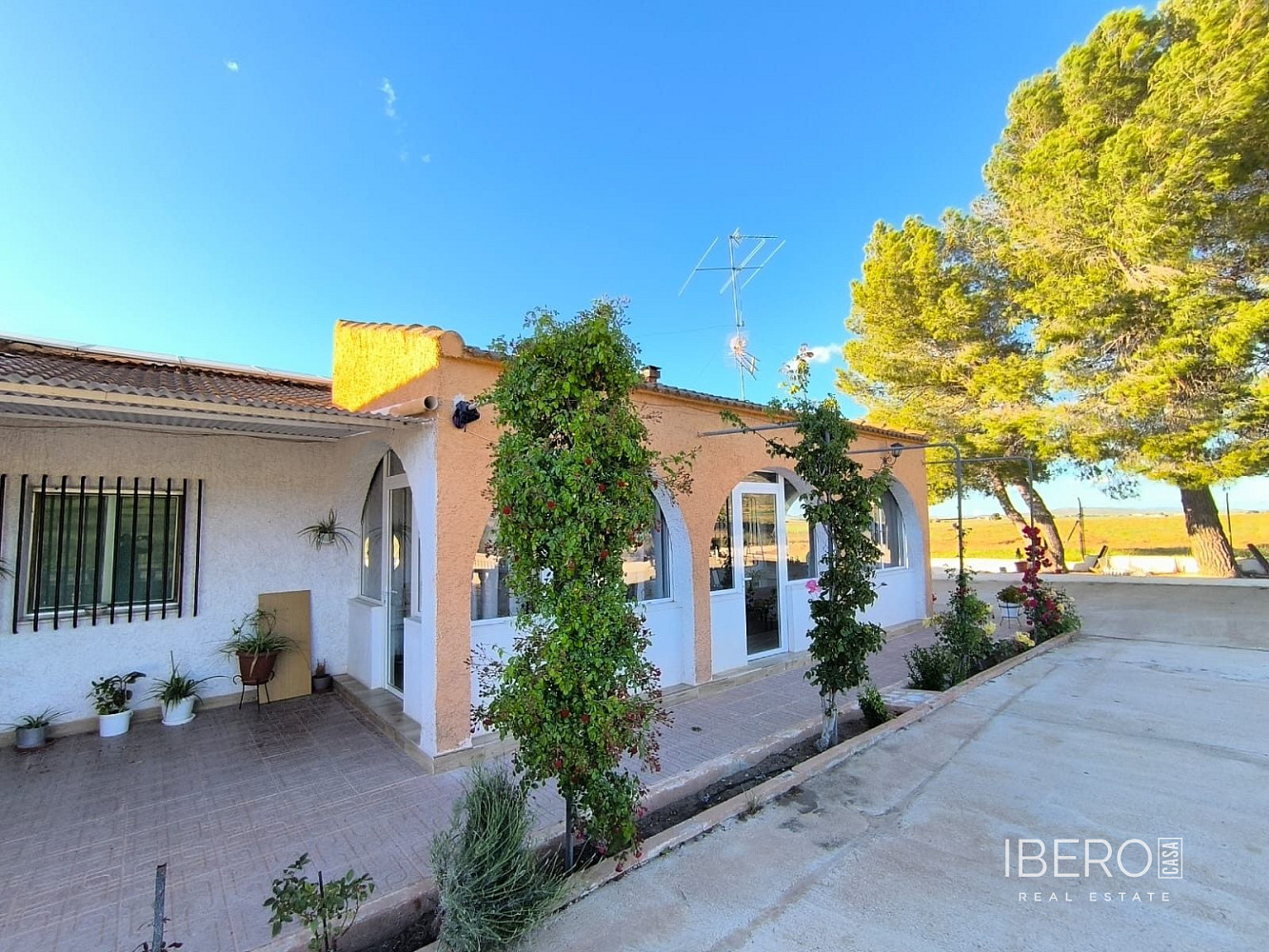 Prodej domu 220 m² s pozemkem 24 150 m² - Vista 5