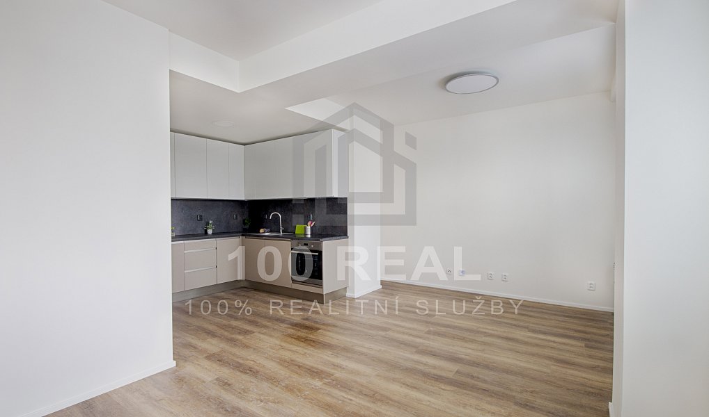 Pronájem bytu 2+kk 45 m², Hradec Králové – náhled fotky 8