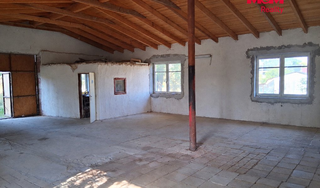 Prodej domu 249 m² s pozemkem 4 242 m², Chudčice – náhled fotky 6