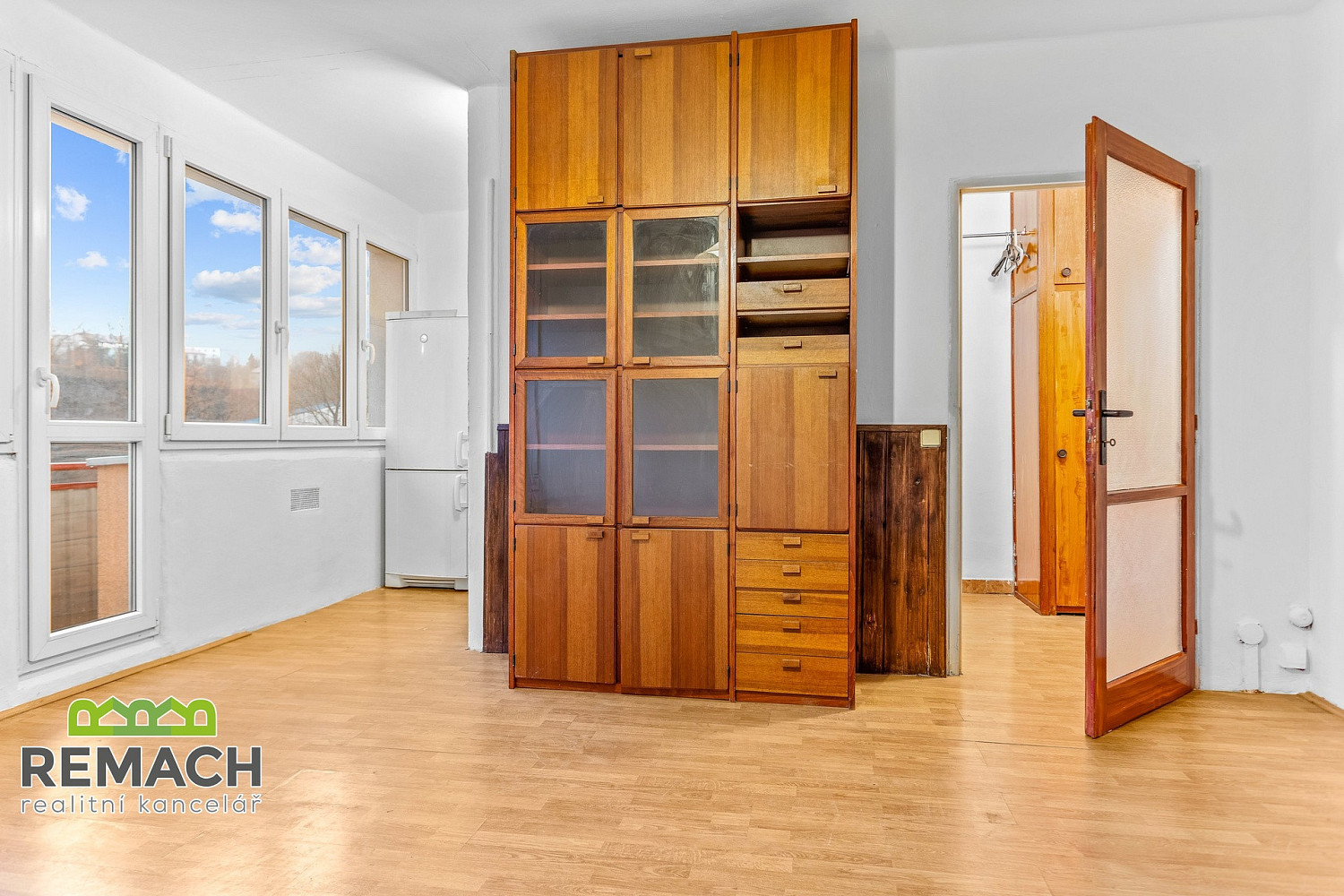 Pronájem bytu 1+kk 27 m² – fotografie 4