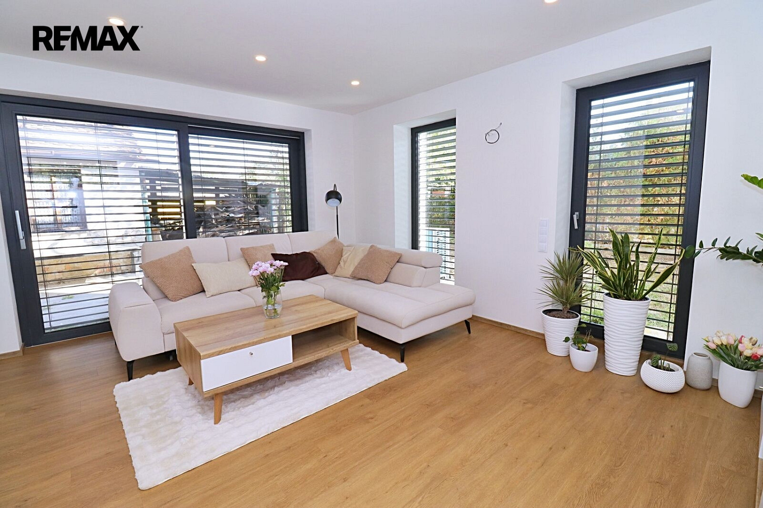 Prodej domu 131 m² s pozemkem 352 m²