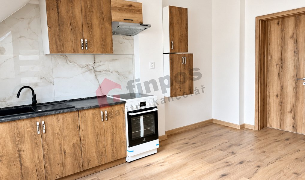 Prodej nájemního domu, činžáku 206 m², Benešov – náhled fotky 11