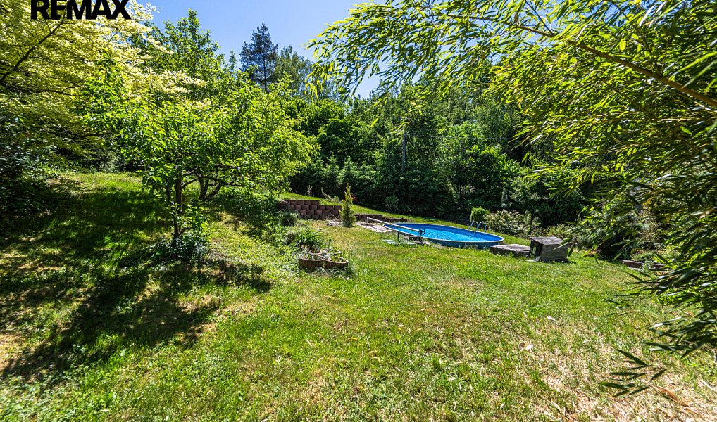 Prodej domu 213 m² s pozemkem 1 886 m², Mirošovice – náhled fotky 20