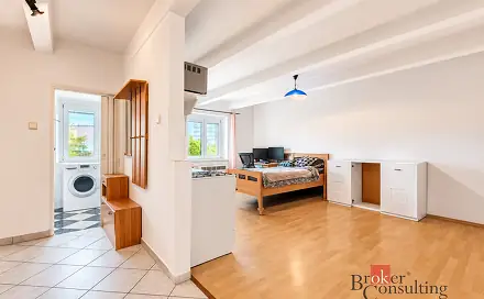 Prodej bytu 1+kk 32 m², Karlovarská, Plzeň - Severní Předměstí