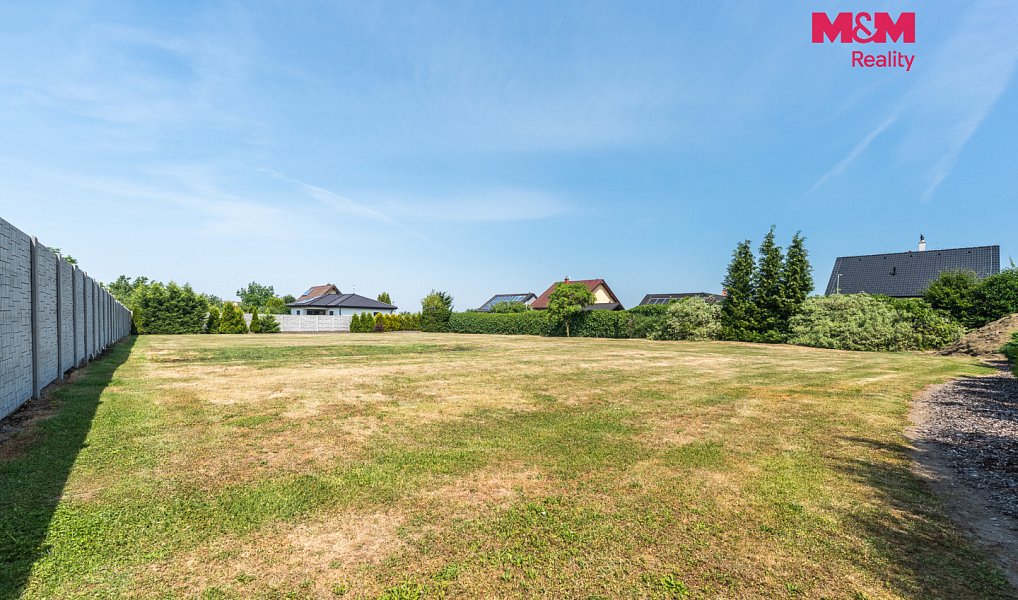 Prodej stavebního pozemku 1 005 m², Martinice – náhled fotky 5