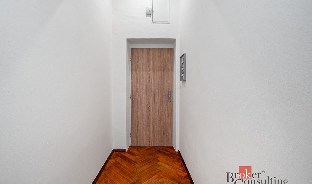 Prodej bytu 2+1 76 m², Liberec – náhled fotky 4