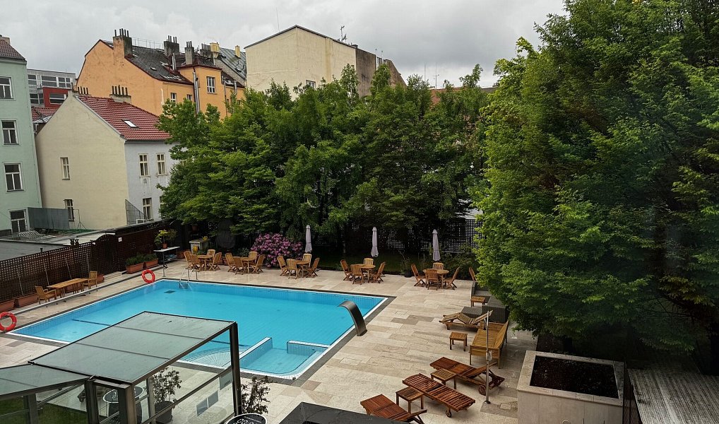 Pronájem bytu 3+kk 110 m², Praha – náhled fotky 2