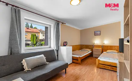 Prodej ubytovacího objektu 600 m², Lomnice nad Popelkou, okres Semily