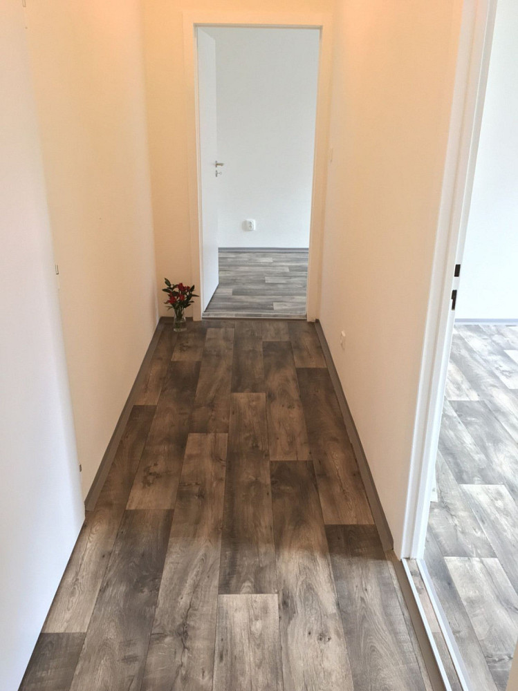 Pronájem bytu 2+1 44 m² – fotografie 2
