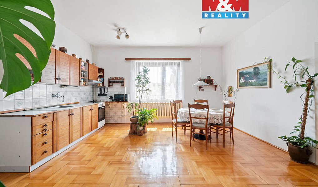Prodej domu 200 m² s pozemkem 1 149 m², Velká Jesenice – náhled fotky 13