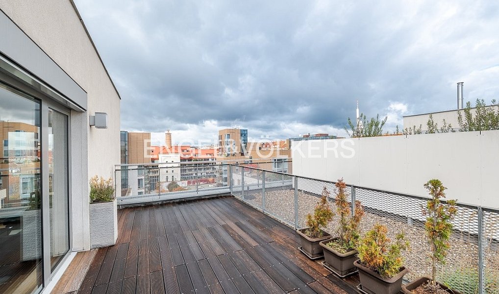 Pronájem bytu 3+kk 106 m², Praha – náhled fotky 2