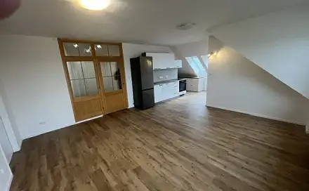 Pronájem bytu 4+kk 93 m²