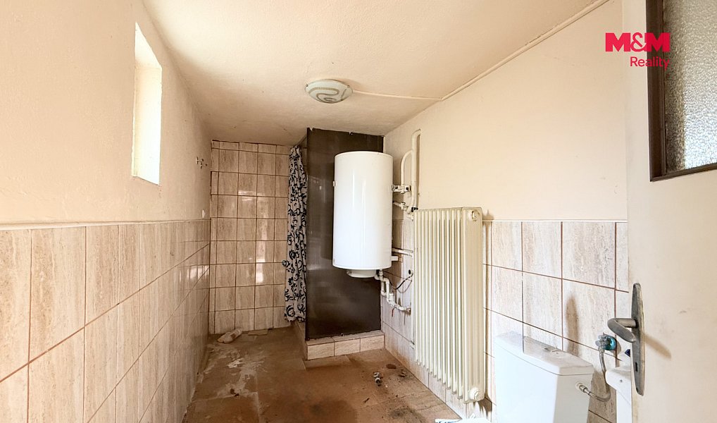 Prodej domu 144 m² s pozemkem 4 164 m², Lesná – náhled fotky 16