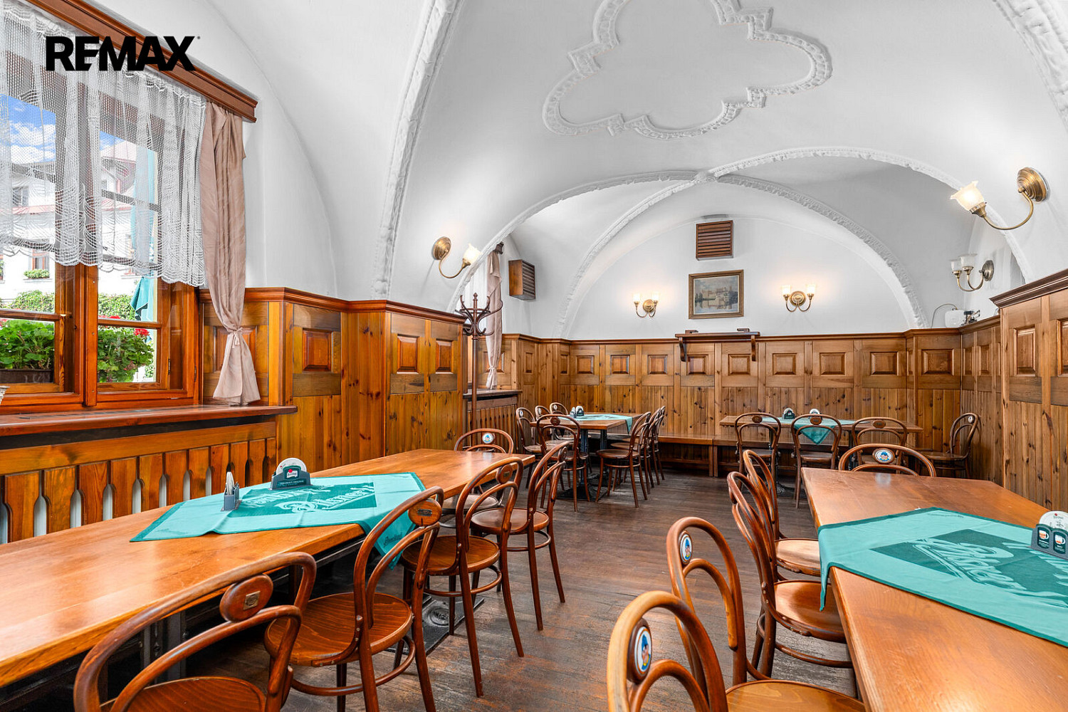 Prodej komerčního objektu (jiného typu) 855 m² – fotografie 4
