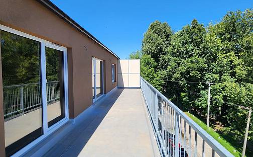 Prodej bytu 3+kk 77 m², Nádražní, Třešť, okres Jihlava