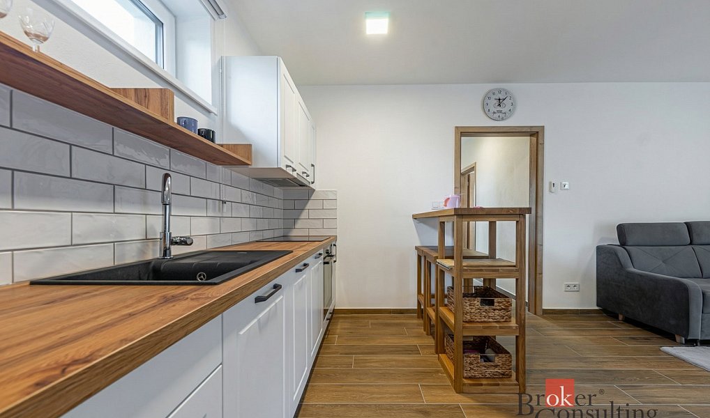 Prodej domu 65 m² s pozemkem 225 m², Holýšov – náhled fotky 3