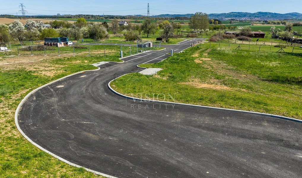 Prodej stavebního pozemku 1 227 m², Dobev – náhled fotky 4