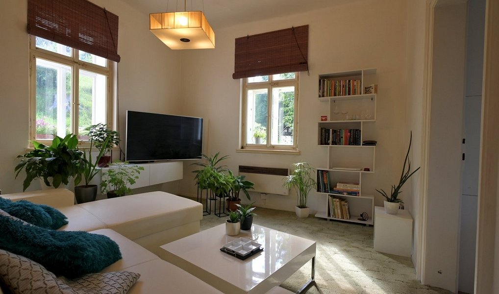 Prodej domu 239 m² s pozemkem 2 100 m², Vrchlabí – náhled fotky 2