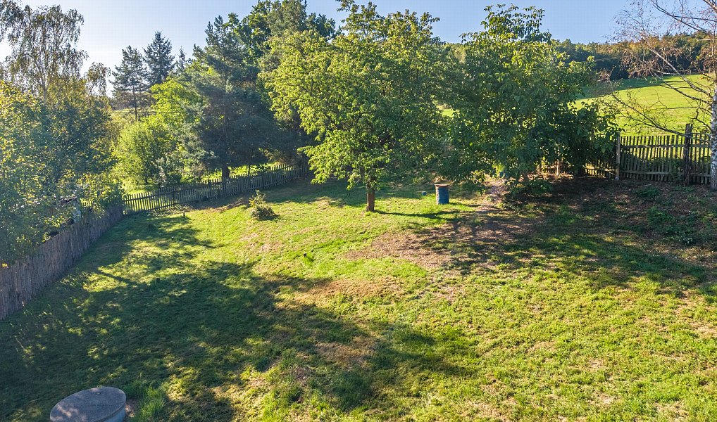 Prodej stavebního pozemku 822 m², Nový Knín – náhled fotky 4