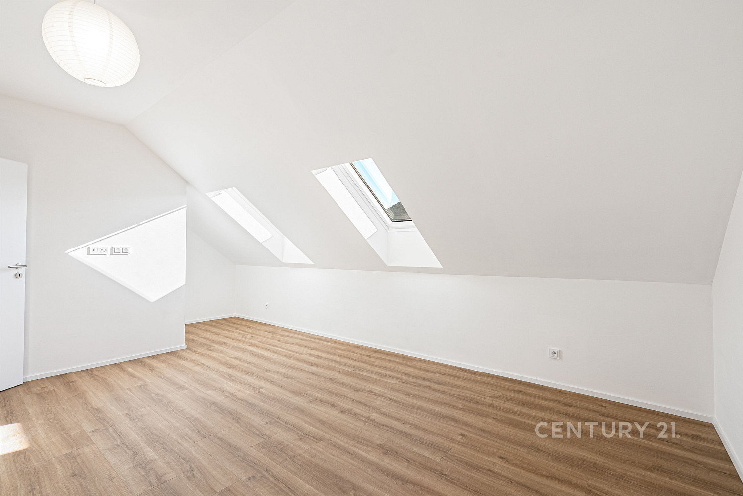 4 rooms, 100.0 m² in Kladno