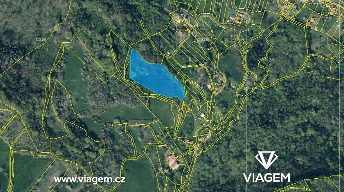 Prodej pole 13 198 m²