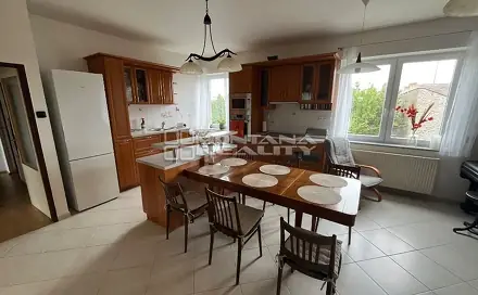 Pronájem bytu 4+1 98 m², Holická, Olomouc - Hodolany